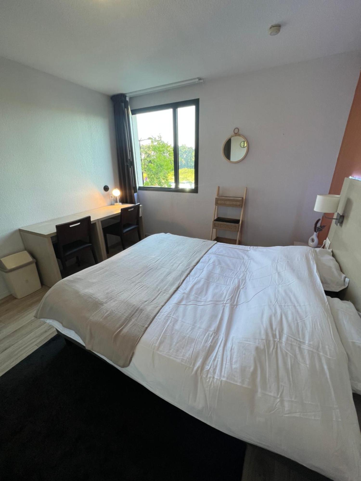 Studio Appart'Hotel Gare Tgv Avec Place Privee Avignon Eksteriør bilde